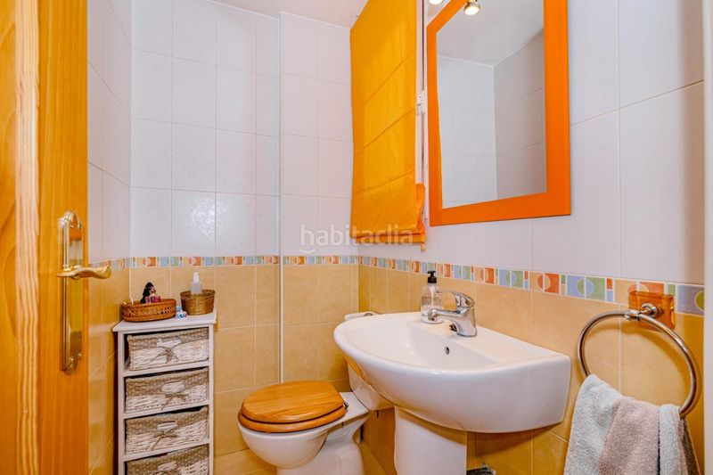 Foto 113cd8d2-3a6c-4686-8933-93e053aa5078. Casa amb calefacció aparcament piscina a Cijuela