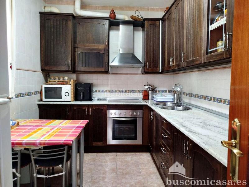 Foto 28f270d6-7a77-4dba-aa52-62746516ca13. Casa amb aparcament a Guarromán