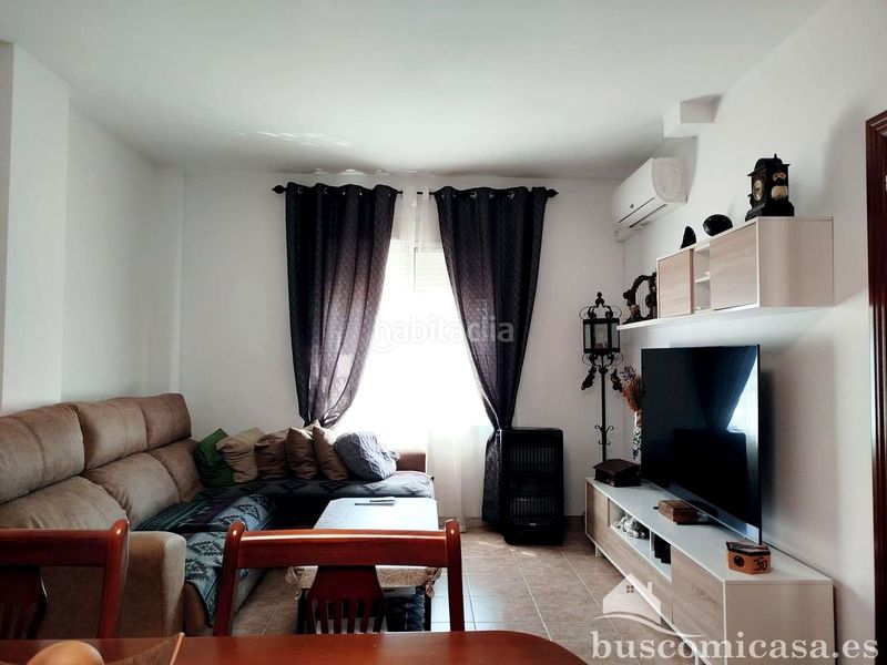 Foto 4023b3ed-9bd4-4f98-afac-8df82e4b6fb0. Casa amb aparcament a Guarromán
