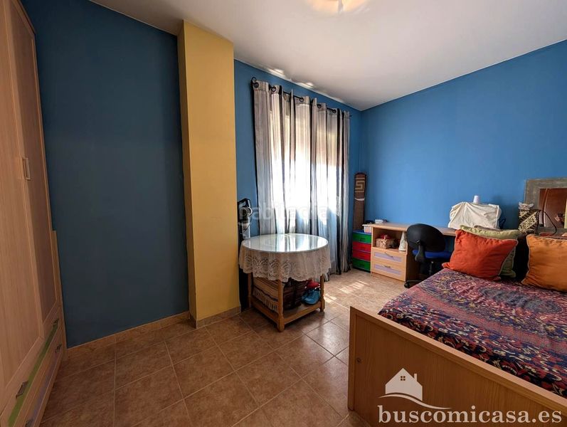 Foto bdb70d07-d387-4eb4-9a0a-3a1a7965196d. Casa amb aparcament a Guarromán