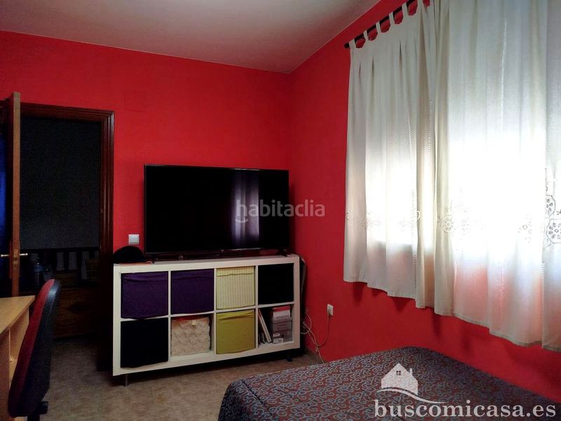 Foto befce068-f332-4293-935d-dfb28abb9178. Casa amb aparcament a Guarromán