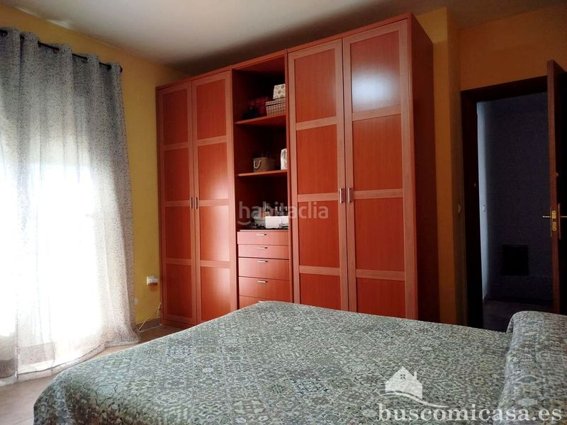 Foto e46fb97e-6dbe-41ee-b273-0f1d9fe24181. Casa amb aparcament a Guarromán