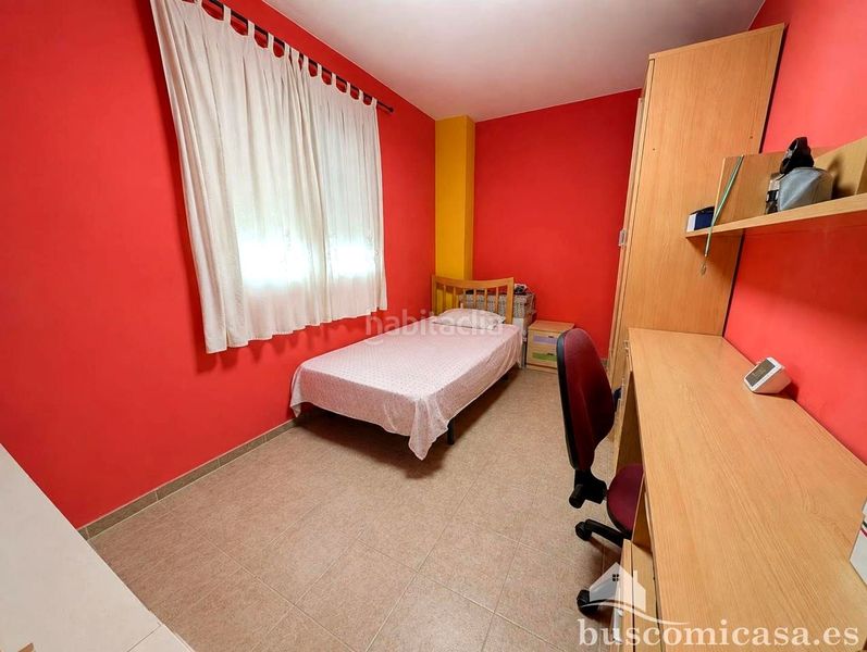 Foto f0a6909d-5352-4684-90d0-04423bce89f5. Casa amb aparcament a Guarromán
