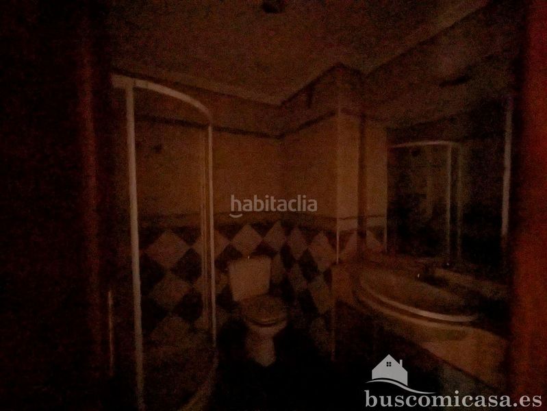 Foto af4af320-b85b-417c-8ae9-a1f34149bf6b. Pis a Mengíbar