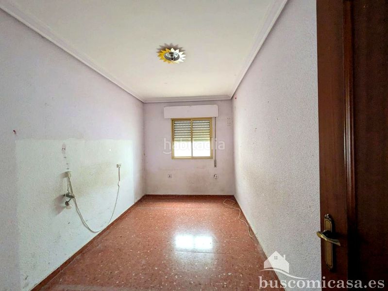 Foto b7f2d7bc-3032-4845-9c06-dc56ed84c9dd. Pis a Mengíbar