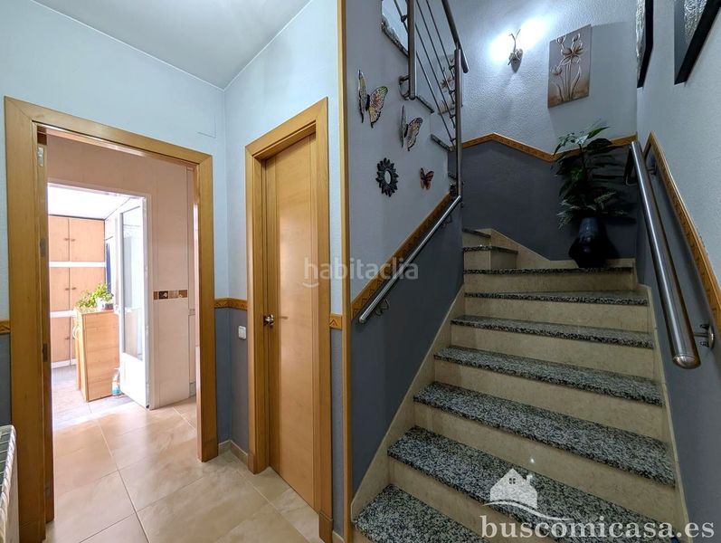 Foto 7fd7e8f7-b98b-4b45-a76c-8412c4c56c1e. Casa amb calefacció aparcament a Arrayanes Linares