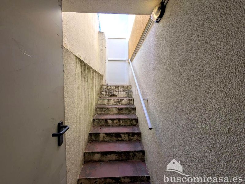 Foto 3687b8eb-b504-4e65-aa2d-424f6f6fe1ca. Casa amb aparcament a Zona Hospital Linares