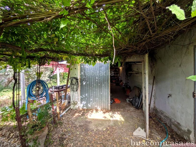 Foto 7677d980-62de-4ffc-9f3e-a887a68bb681. Casa amb aparcament a Zona Hospital Linares