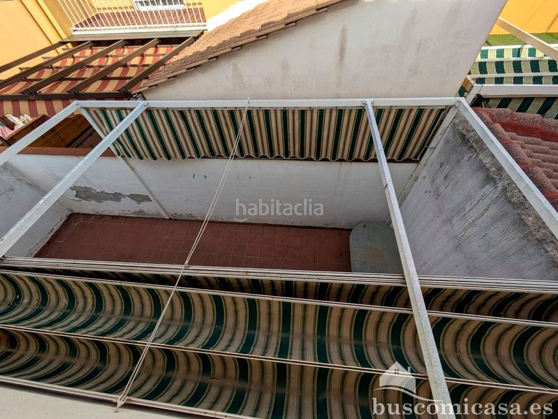 Foto a951ec9e-b953-456e-86c9-8e084d63b506. Casa amb aparcament a Zona Hospital Linares