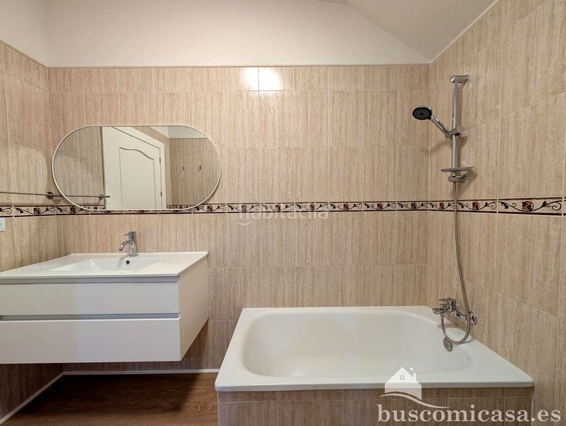 Foto 764281d0-2f0d-43d9-801f-2a7b1d164d67. Dúplex amb aparcament piscina a La Zarzuela - San José - Belén Linares