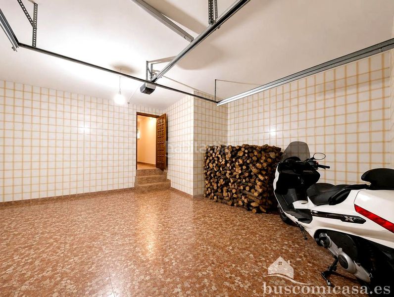 Foto 0bb5dee3-be87-4ce6-a4fe-e428b6c70955. Casa amb calefacció aparcament a Centro ciudad Linares
