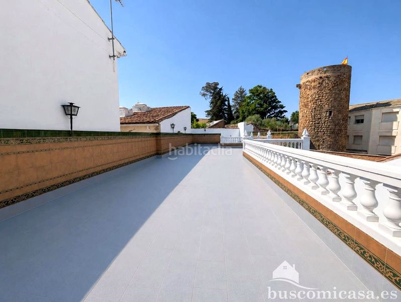 Foto 47212156-d9c5-48b2-98df-0ed5a689c6b0. Casa amb calefacció aparcament a Centro ciudad Linares