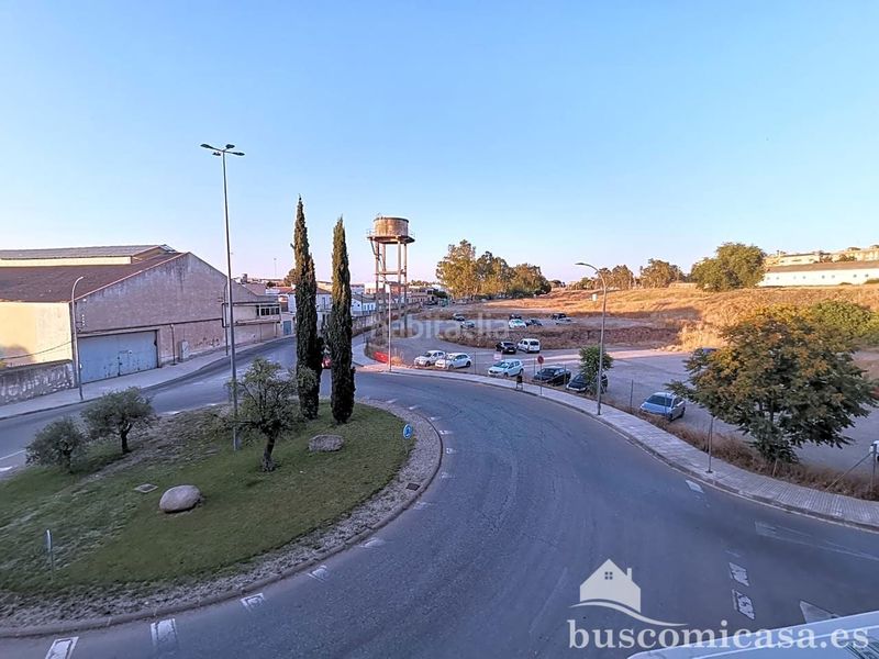 Foto 2b7149b1-1893-41ab-8791-19c766c07254. Pis amb piscina a Linarejos Linares