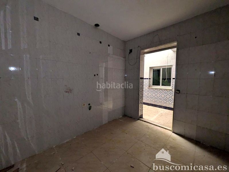 Foto b79826cc-554f-46f0-8d88-95b978d2b551. Casa a Carolina (La)