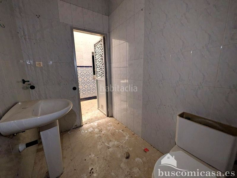 Foto c34a9bdf-2f3b-43fc-be0b-7fb62a17a989. Casa a Carolina (La)