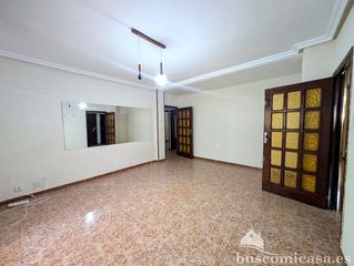 Lloguer Planta baixa  Jaime i el conquistador. Piso en alquiler sin amueblar.