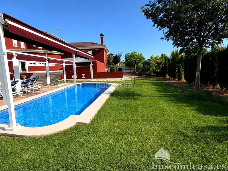 Foto 360cdb42-e655-4f0a-9647-87badcf57198. Casa amb aparcament piscina a San Roque - La Cruz - La Rozuela Linares