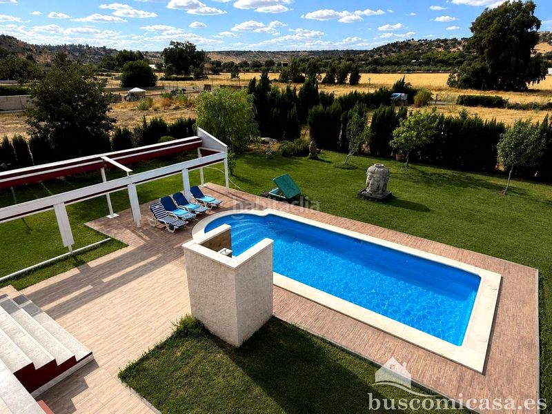 Foto 8fc863d5-fa5e-408a-81e7-7dbc100ea2e5. Casa amb aparcament piscina a San Roque - La Cruz - La Rozuela Linares