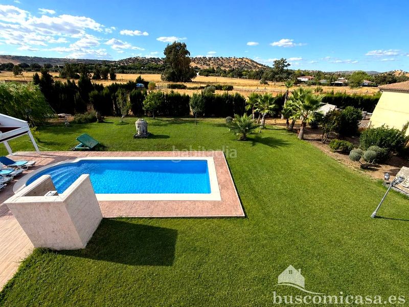 Foto b7371e41-776b-4d85-b89f-9cec733153ef. Casa amb aparcament piscina a San Roque - La Cruz - La Rozuela Linares