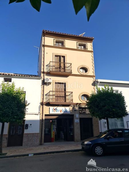 Foto 2d6520b4-9dc0-4482-b00c-a768fccf3daa. Pis a Castellar