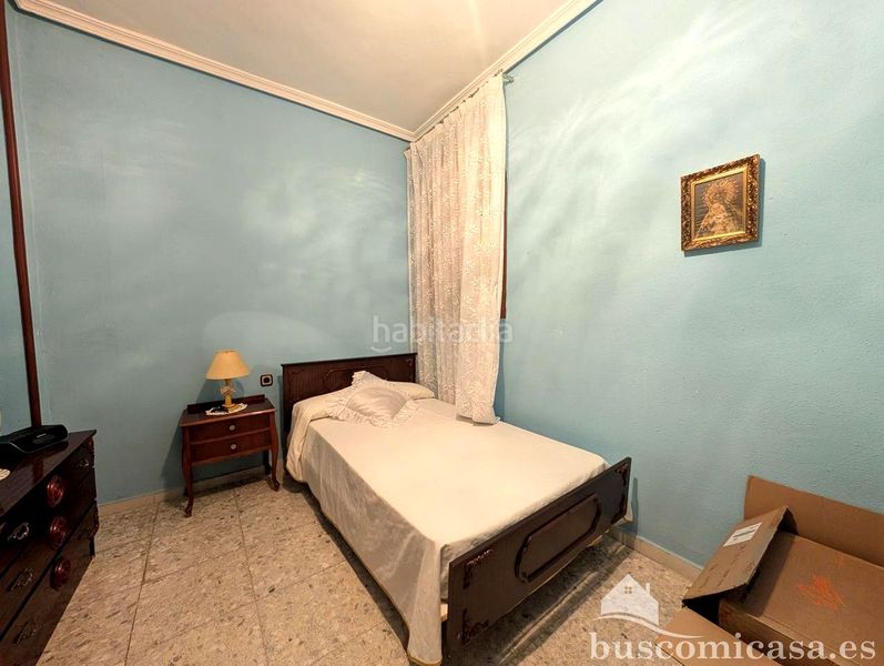 Foto d5e8425d-3da2-4194-b17e-c6f570af6eec. Pis amb aparcament a Zona Hospital Linares