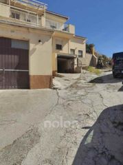 Casa a BARRIO DE TARAMAY