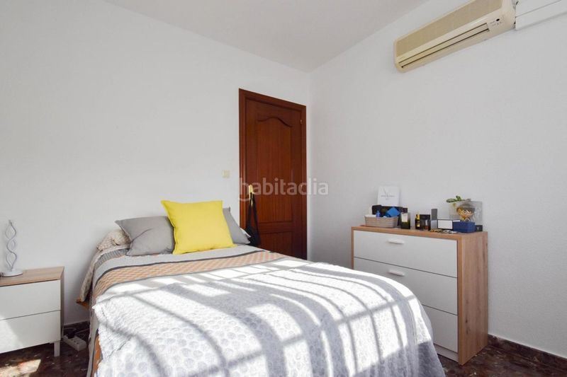 Foto 3c7d4fe0-6ca2-49f3-95ce-69e79b052a0f. Casa amb aparcament a Peligros