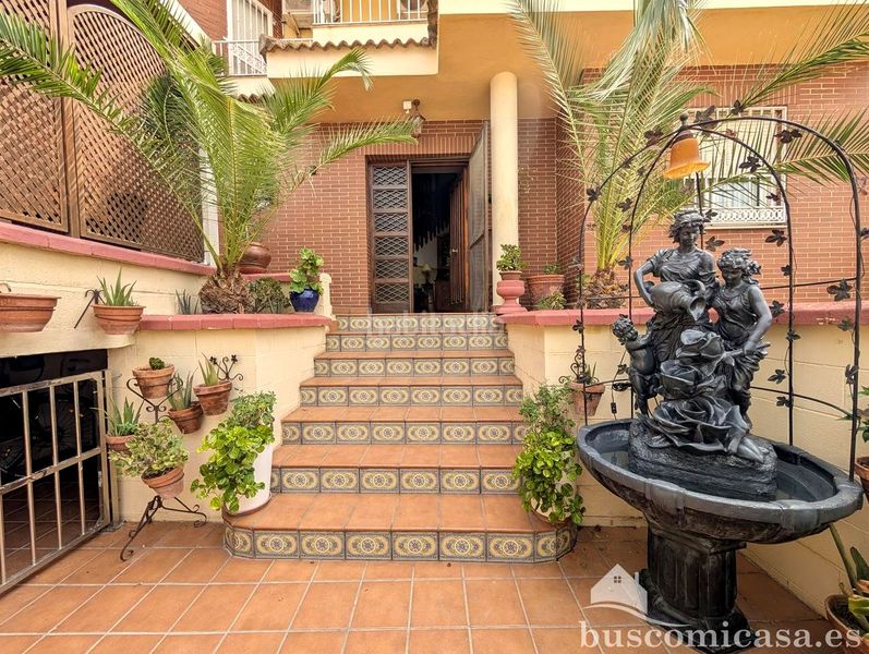 Foto 0242b52a-6db9-4399-b204-6490c20dcff4. Casa amb piscina a Linarejos Linares