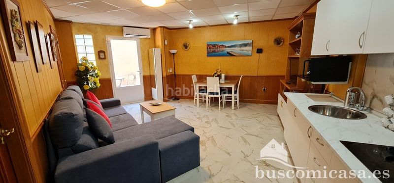 Foto 6da86a11-8f40-4315-b2ca-2d03d7dddc67. Casa amb piscina a Linarejos Linares