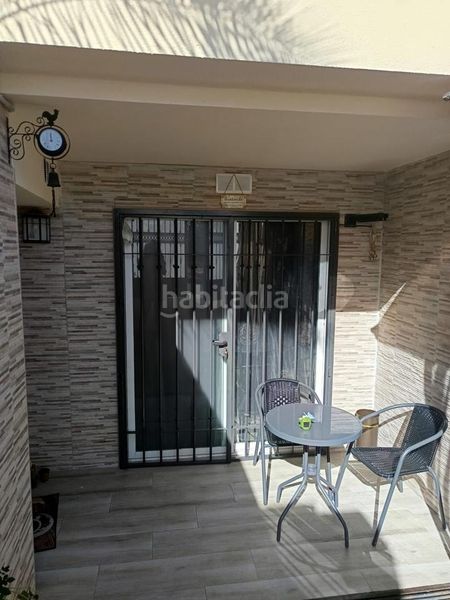 Foto cc63b85d-5086-436d-9406-f48bdddd30af. Casa amb piscina a Linarejos Linares