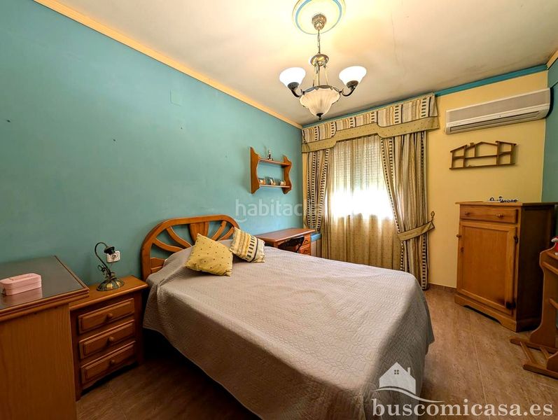 Foto e19d0f61-f82c-4b87-95be-55daf8025d05. Casa amb piscina a Linarejos Linares