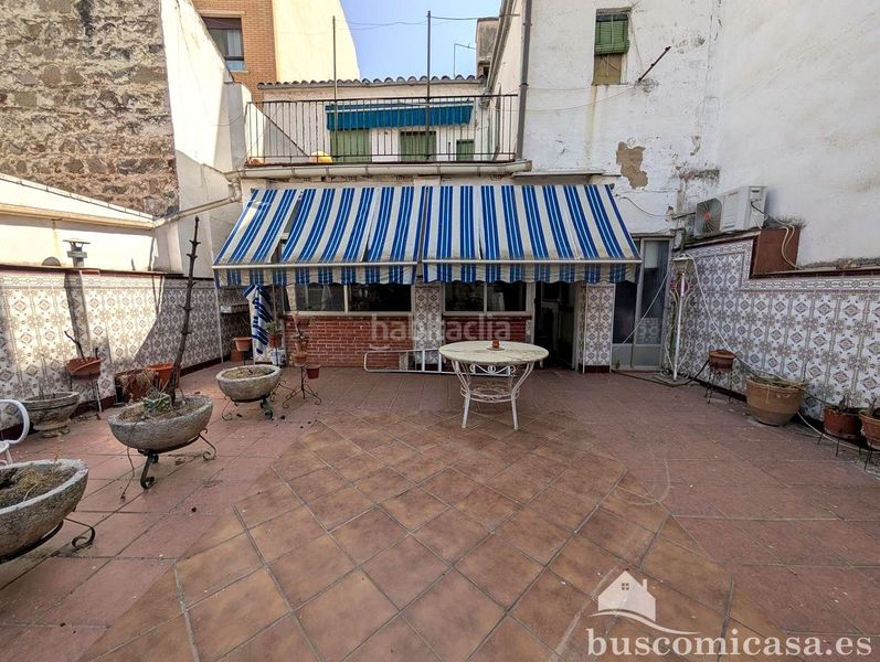 Foto 4269ba39-b34e-4111-96af-04a7a0c3d4d4. Edifici a Centro ciudad Linares