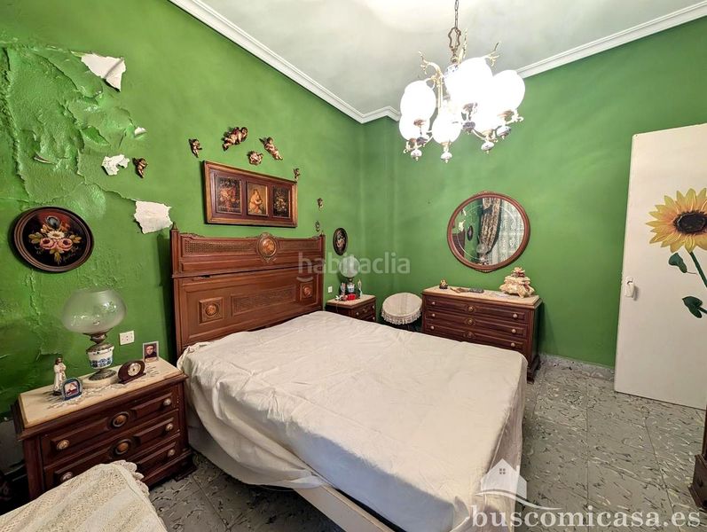 Foto 4b78179f-b992-40a8-87b3-94da38dd6be1. Edifici a Centro ciudad Linares