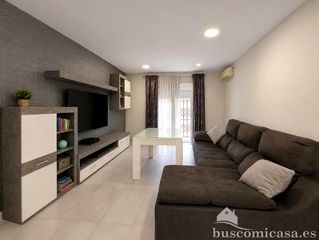 Flat  Travesía martínez de úbeda. Piso totalmente reformado en martínez de úbeda.