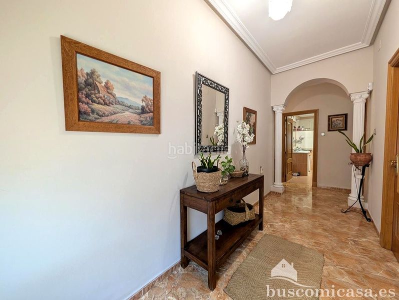 Foto 17d1fdd8-9fa6-468e-b16c-2ecbb4ff3b40. Casa amb aparcament a La Zarzuela - San José - Belén Linares