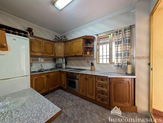 Rent Flat  Calle zambrana. Alquiler sólo para funcionarios.