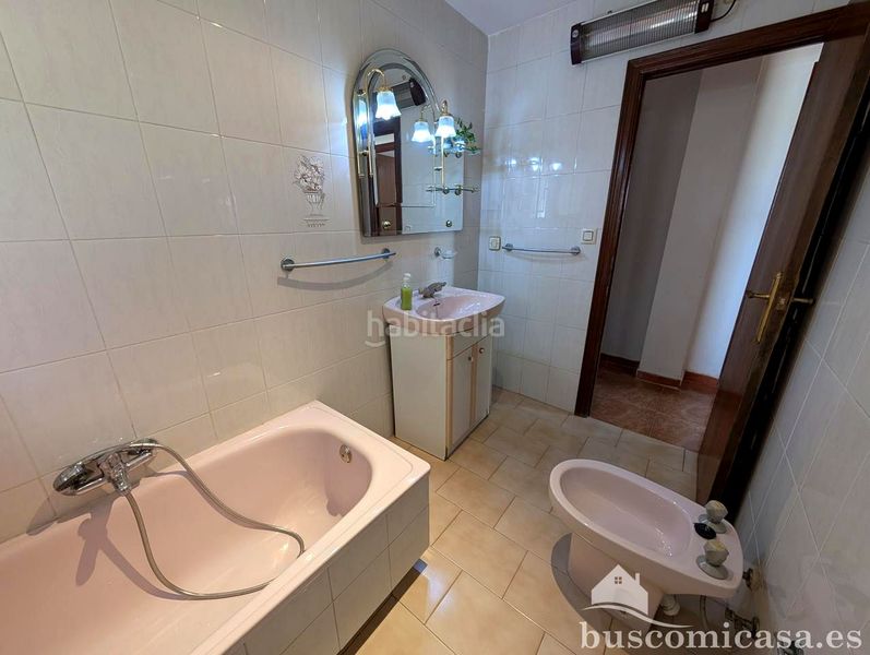 Foto 4da48f27-936c-4c15-9f1d-876ddd01fe56. Pis a Linarejos Linares