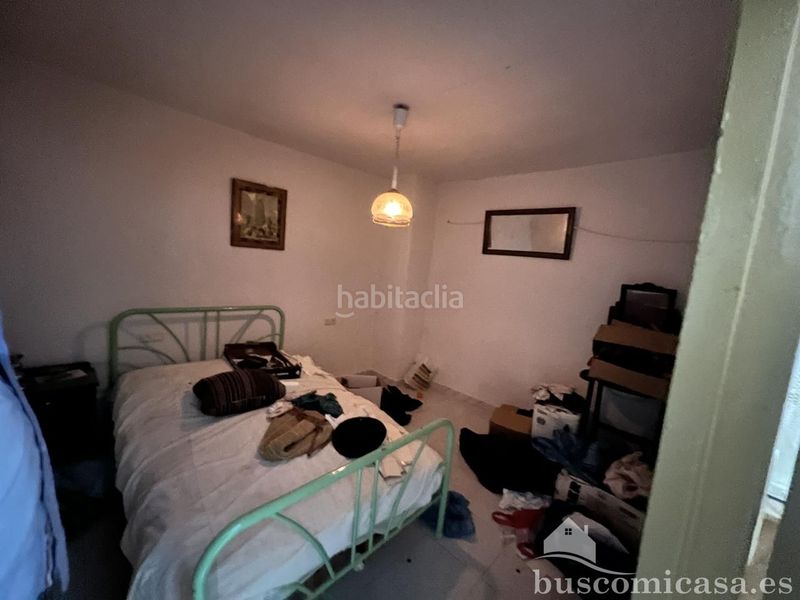 Foto ac988d6c-3d10-4c45-bdc2-c44aa5b139b0. Casa a Loja