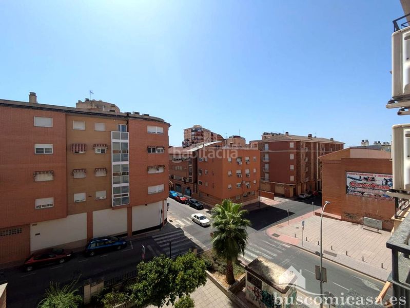 Foto 7d700922-a613-464b-b177-16b8bb03e84b. Pis amb aparcament a Centro ciudad Linares