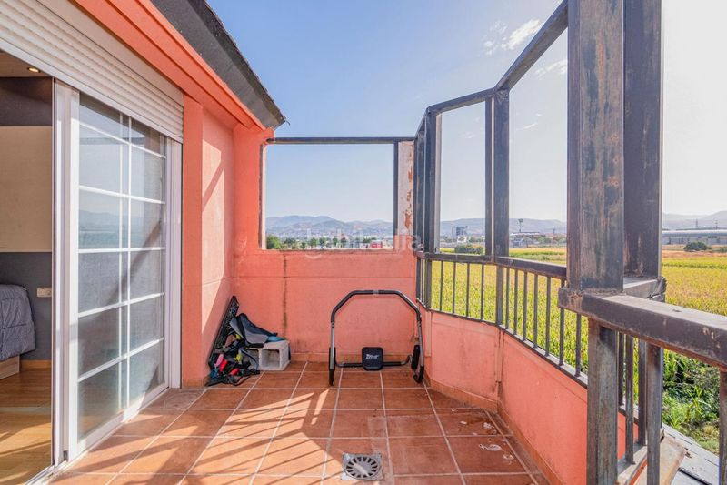 Foto 44811306-7351-4fea-9a07-6828a50c37bd. Casa amb aparcament piscina a Poniente Armilla