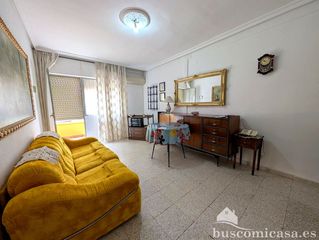 Flat  Calle obispo álvarez lara. Piso en obispo álvarez lara.