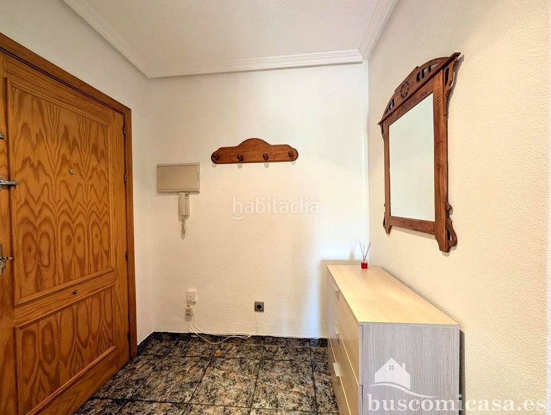Foto c262ae74-c2f2-4e2d-b76c-90d5836ab4df. Pis a Linarejos Linares