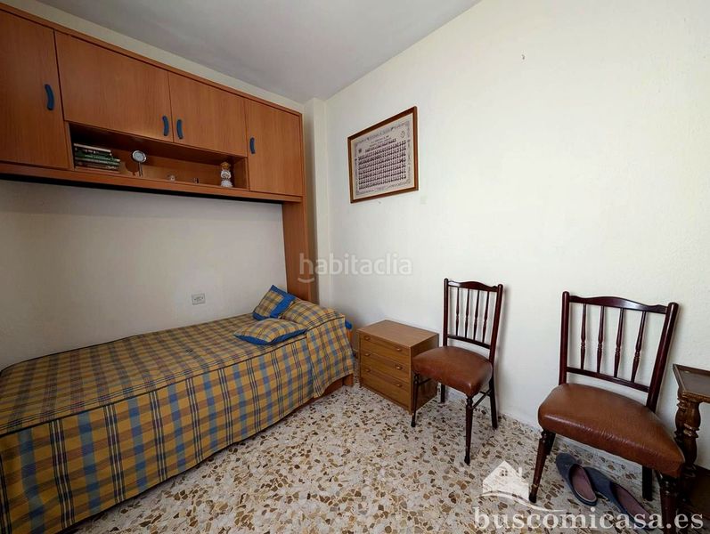 Foto f62871c4-3400-433e-8621-3b5cd072fb1d. Piso bonito piso en calle la cruz. en Linarejos Linares