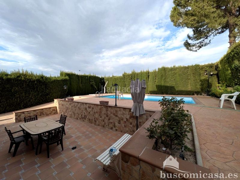 Foto 331df109-fbcd-47a7-aadb-4645e42a1bb0. Casa amb calefacció piscina a Linarejos Linares