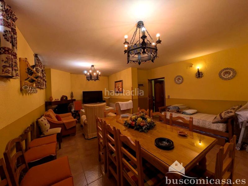 Foto 50768c32-e51d-409d-af53-8446fc75aee4. Casa amb calefacció piscina a Linarejos Linares