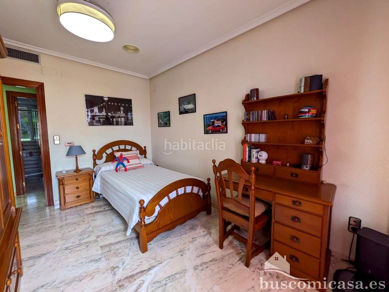 Foto e81b0083-0384-41ca-a89b-fef6045409a0. Casa amb calefacció piscina a Linarejos Linares