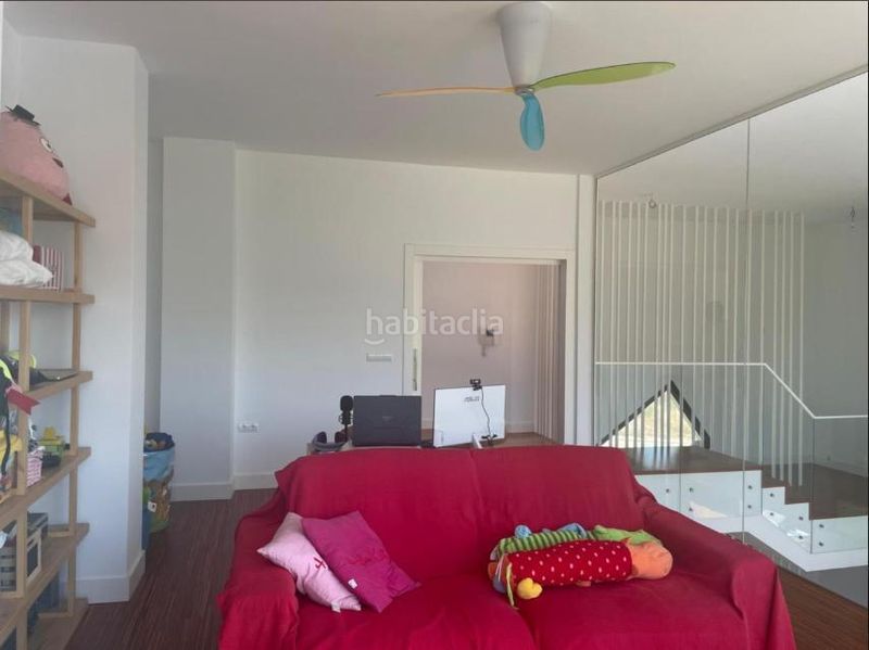 Foto 5535eb04-158a-40ef-a252-9ff171bed7b2. Casa amb aparcament piscina a Loja