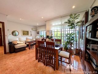 Etagenwohnung  Francisco jiménez doblado. Bonito piso en la barriada de santana.