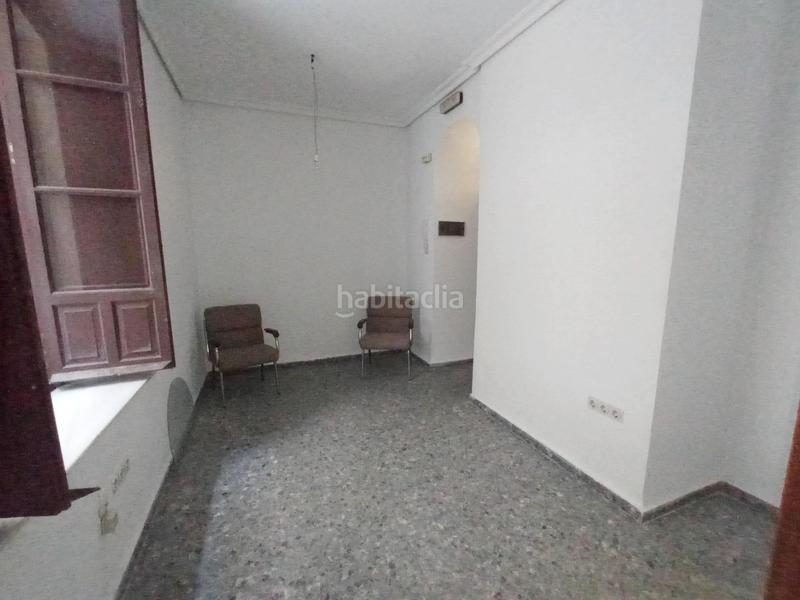 Foto 39bd22a0-b02b-4f5f-9a73-9d6ecc94e675. Office space in San Bartolomé Sevilla