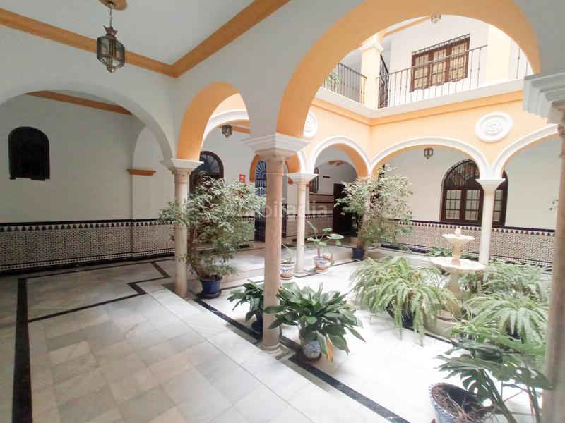 Foto 628b8071-2f94-42f3-aa2c-3a892fd2a8f8. Office space in San Bartolomé Sevilla